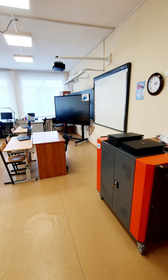 Новое оборудование поступило в школу в рамках проекта «Цифровая образовательная среда».